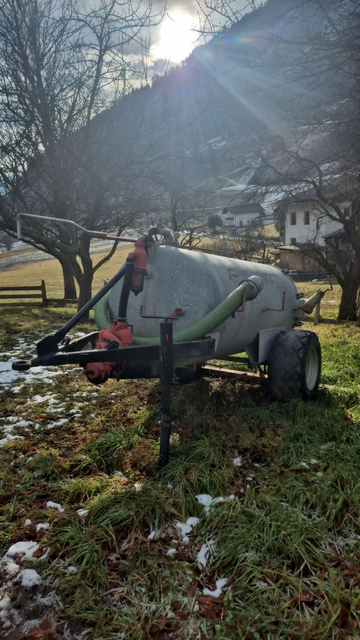 Jauchenfass 2.000l 1