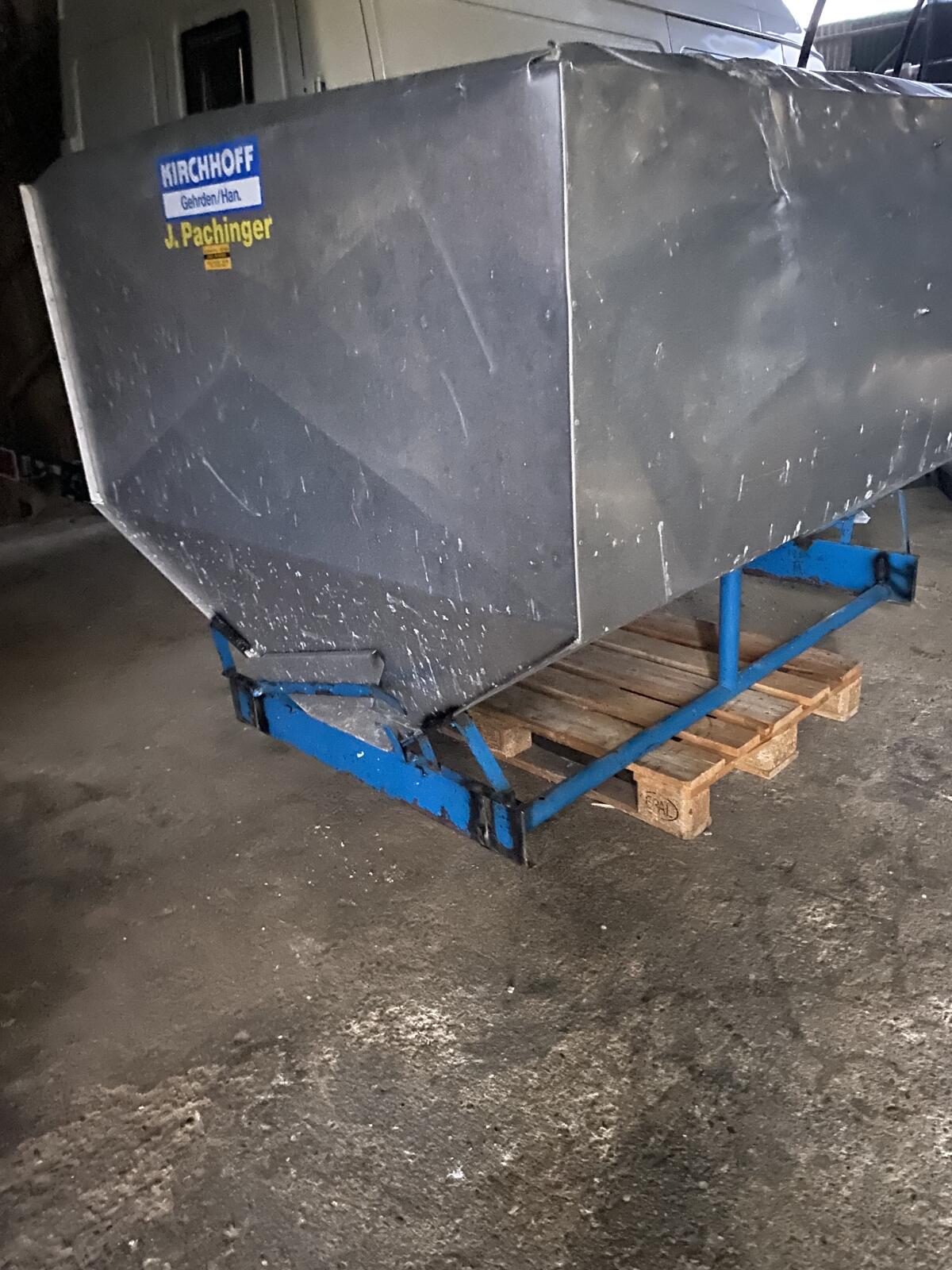 Verkaufe Kirchhoff Düngertank 1