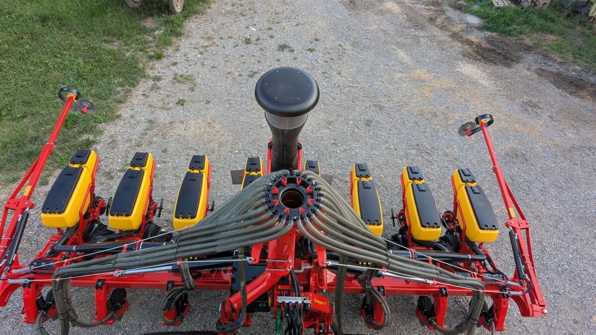 Väderstad Tempo TPV 8 + FH 2200 3