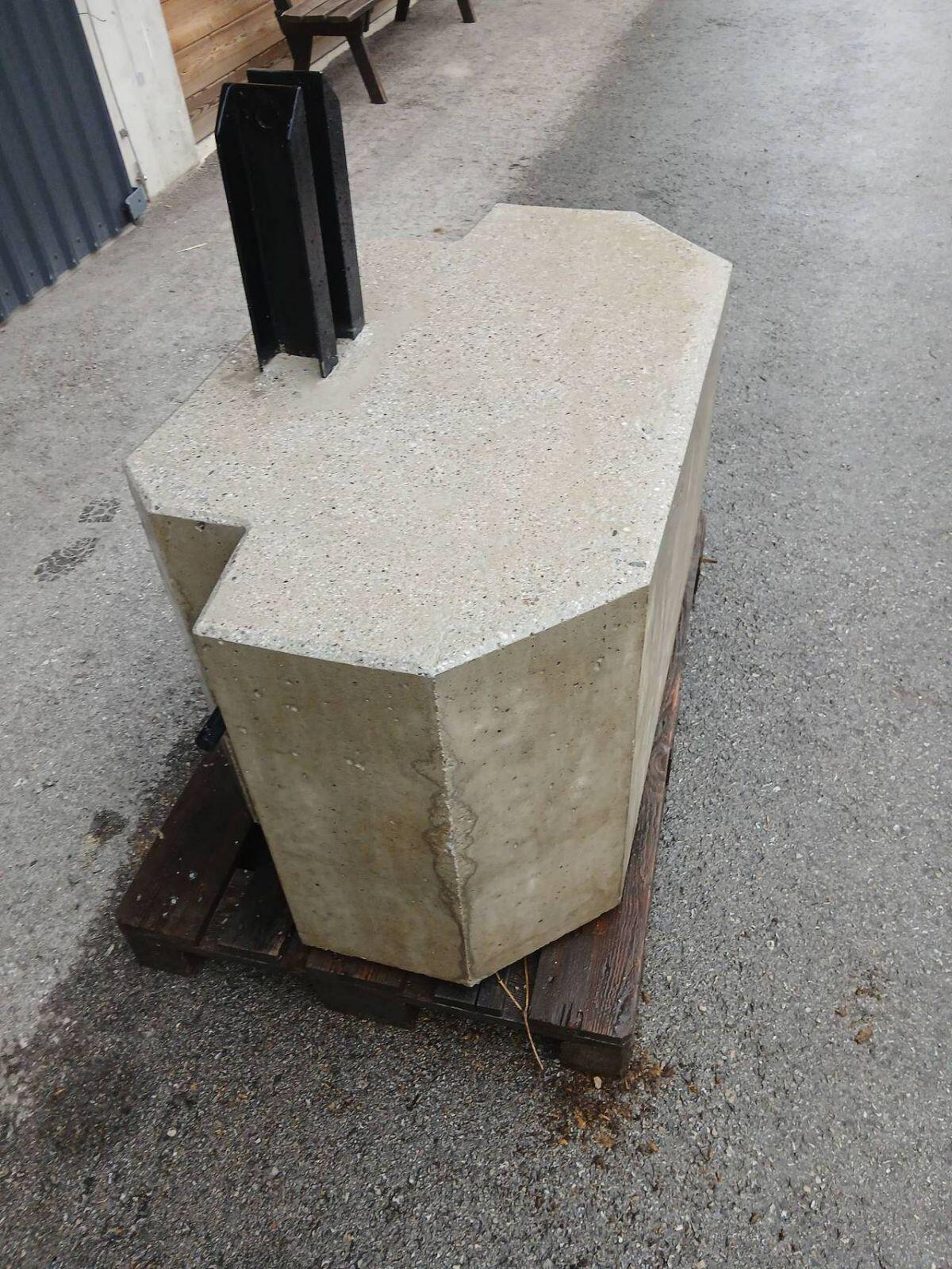 Front- und Heckgewicht 1.000 kg Traktorgewicht 3