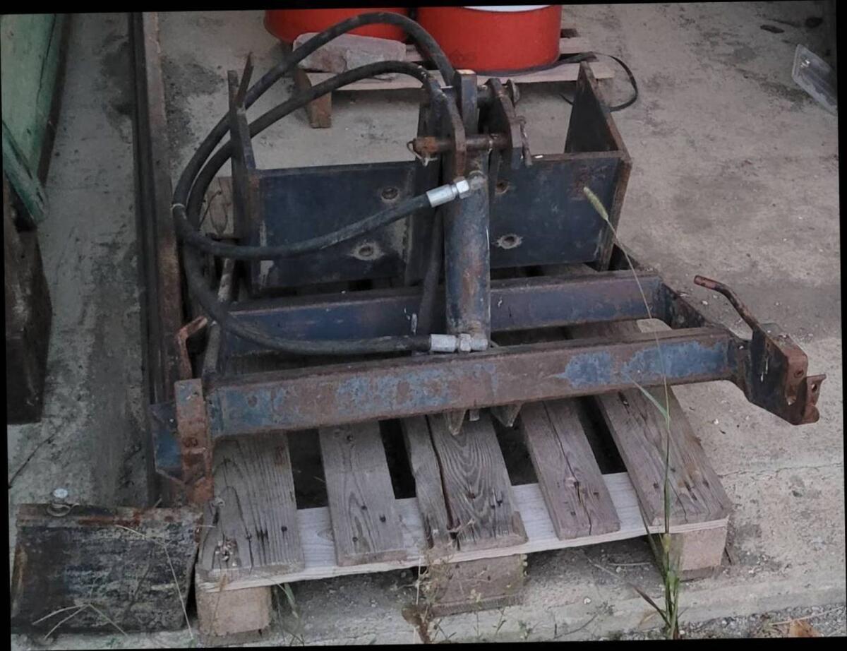 Gebrauchte Fronthydraulik 3