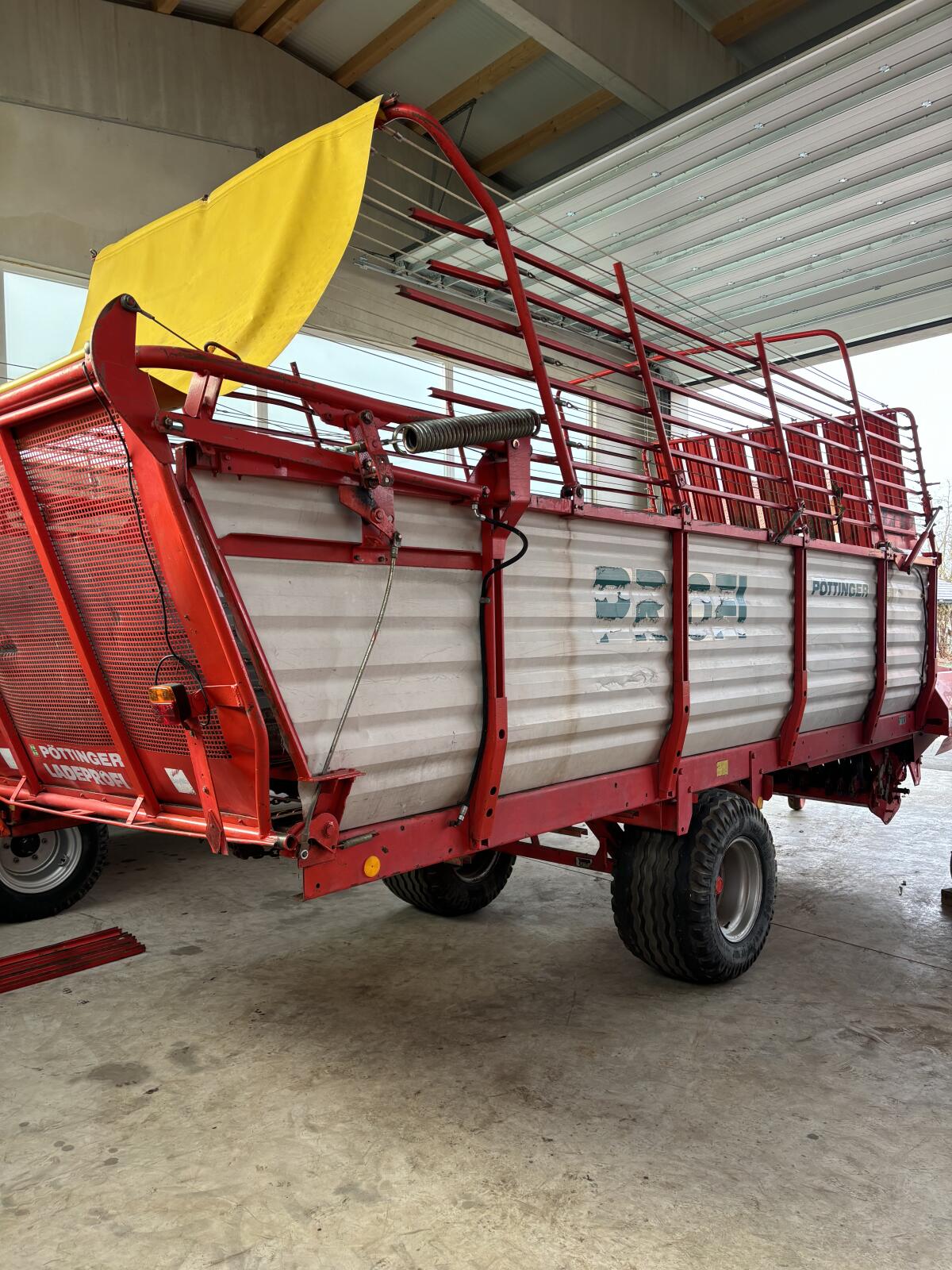 PÖTTINGER LADEPROFI 3 2