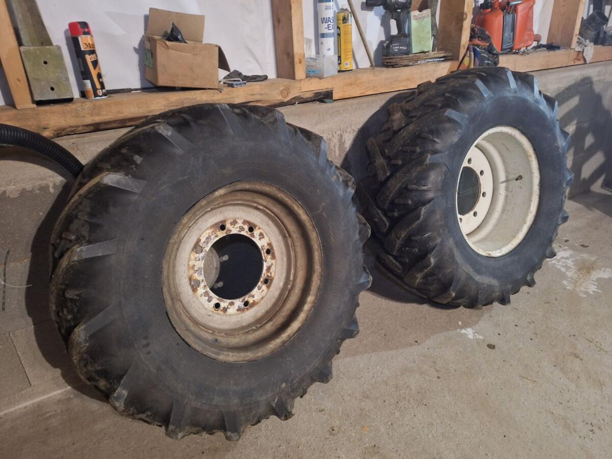 Traktorreifen vorne 1