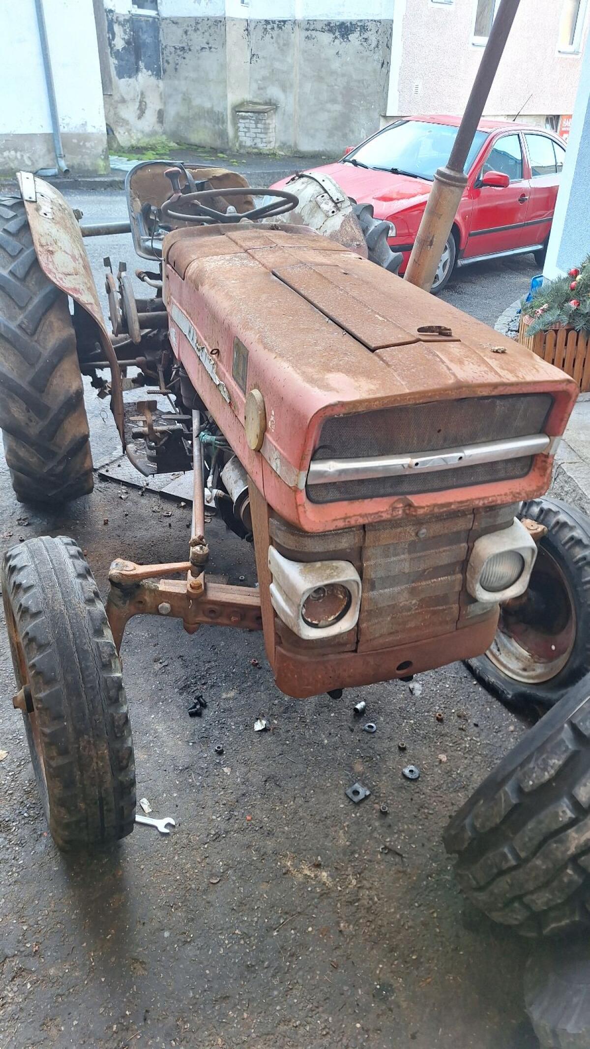 Massey Ferguson 135, Teile, Perkins A3.152 Motorteile 2