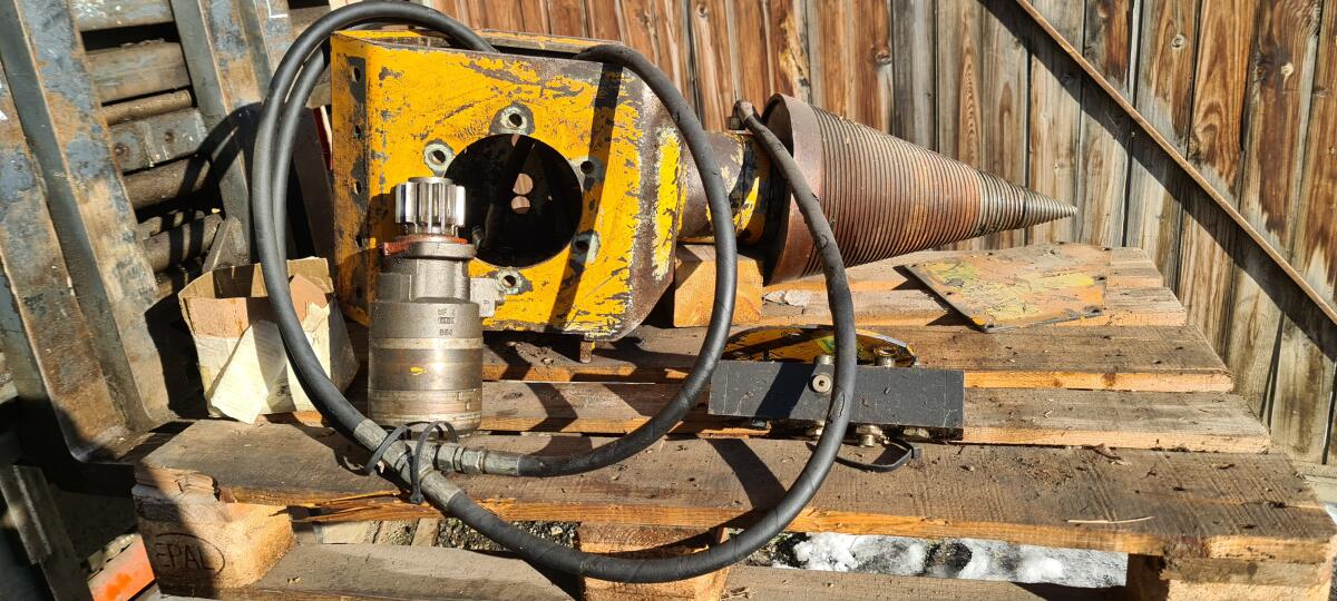 Lasko Kegelholzspalter M2-4K defekt 1