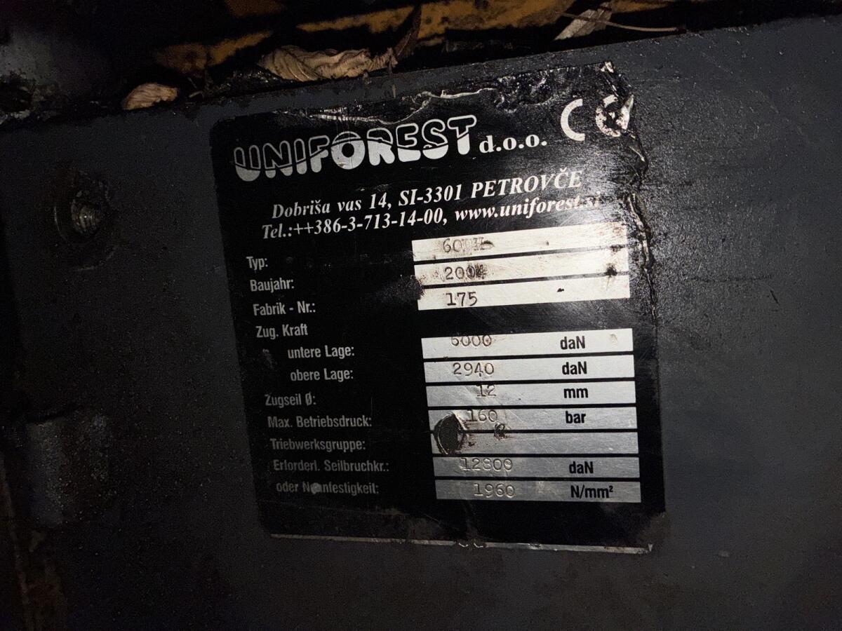 Uniforest Seilwinde mit Terra Funk 3