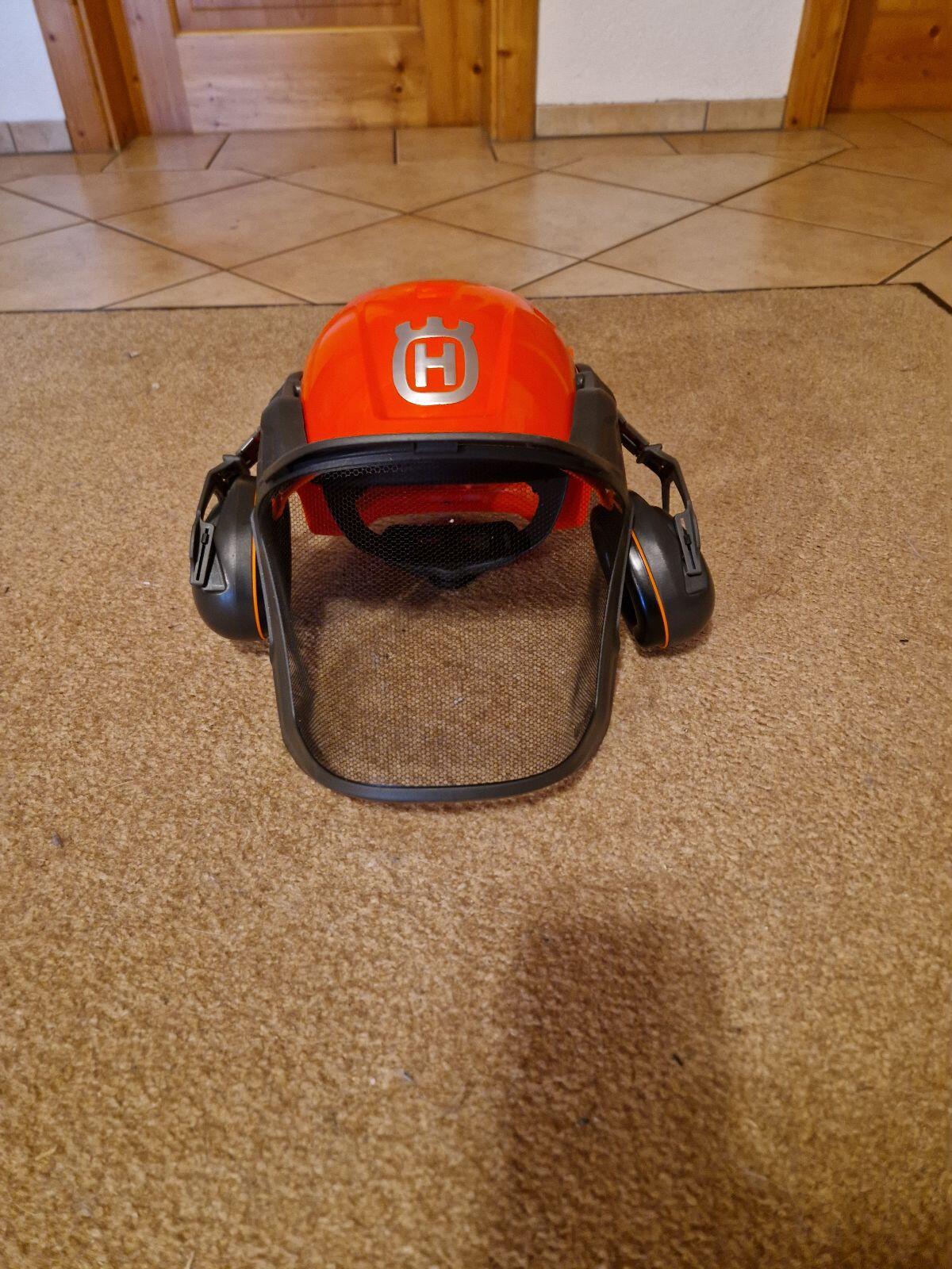 Verkaufe Husqvarna Forst Helm 3