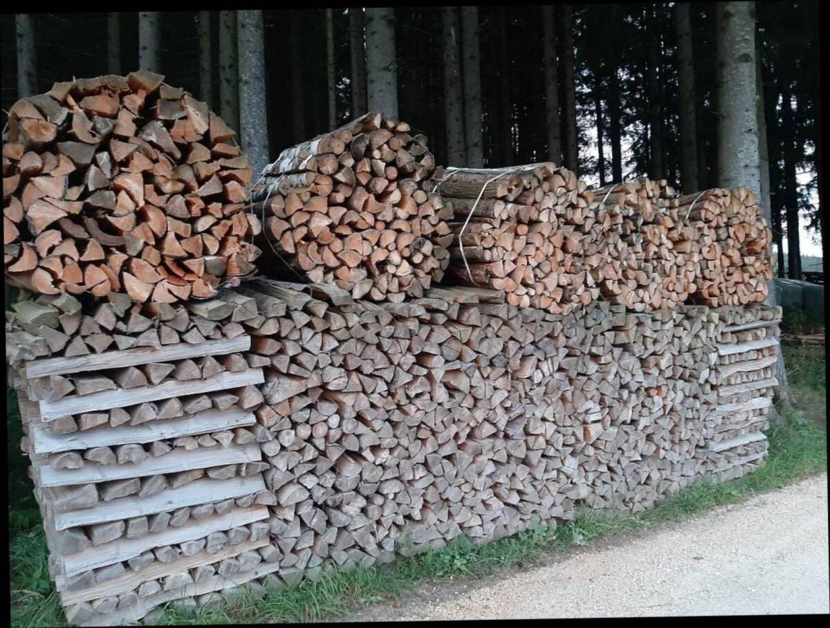 Brennholz zu verkaufen 1