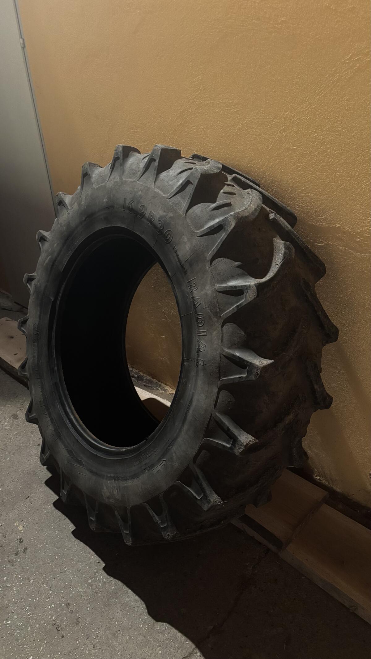 Gebrauchte Traktorreifen 1