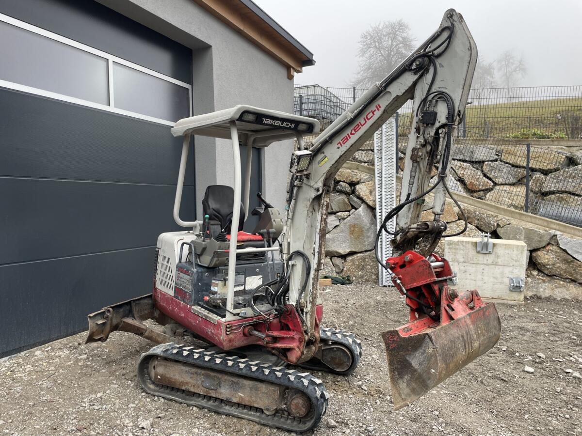 Takeuchi TB 016 Minibagger 2