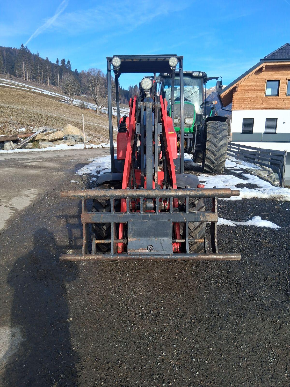 Schäffer Hoflader 2034 2