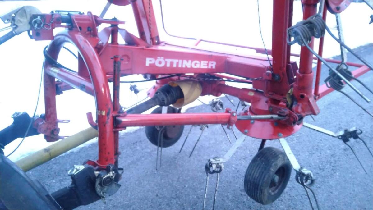 Pöttinger Hit 69 Kreiselheuer 2