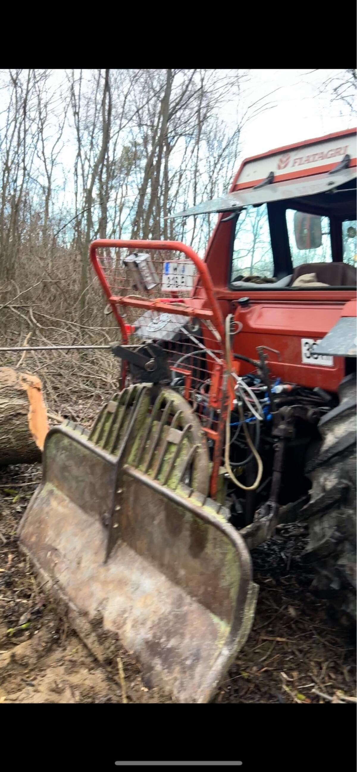 Seilwinde Holzknecht 5 t mit Funk 2
