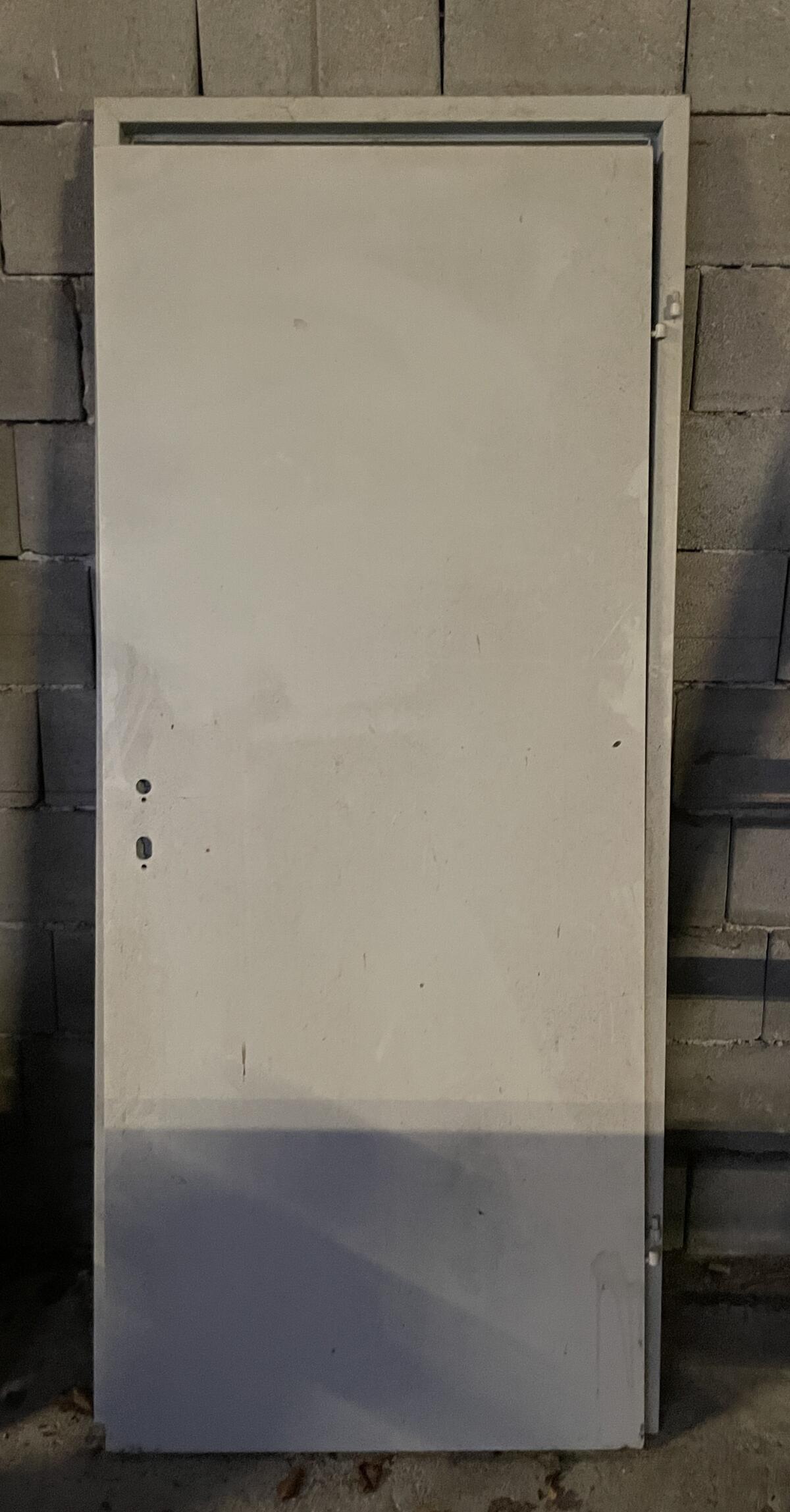 Verkaufe neue Blechtür 80x200 3