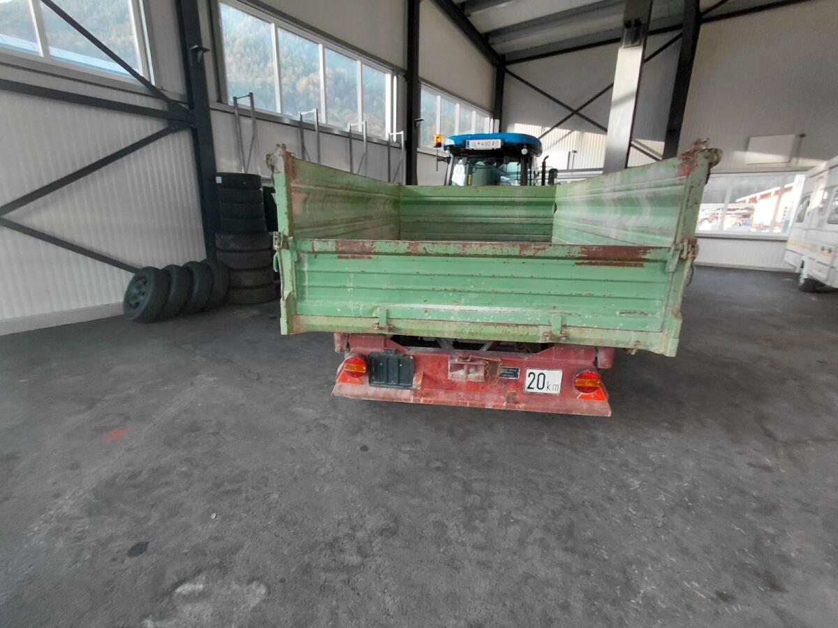 Brantner Anhänger 4 t Dreiseitenkipper 2