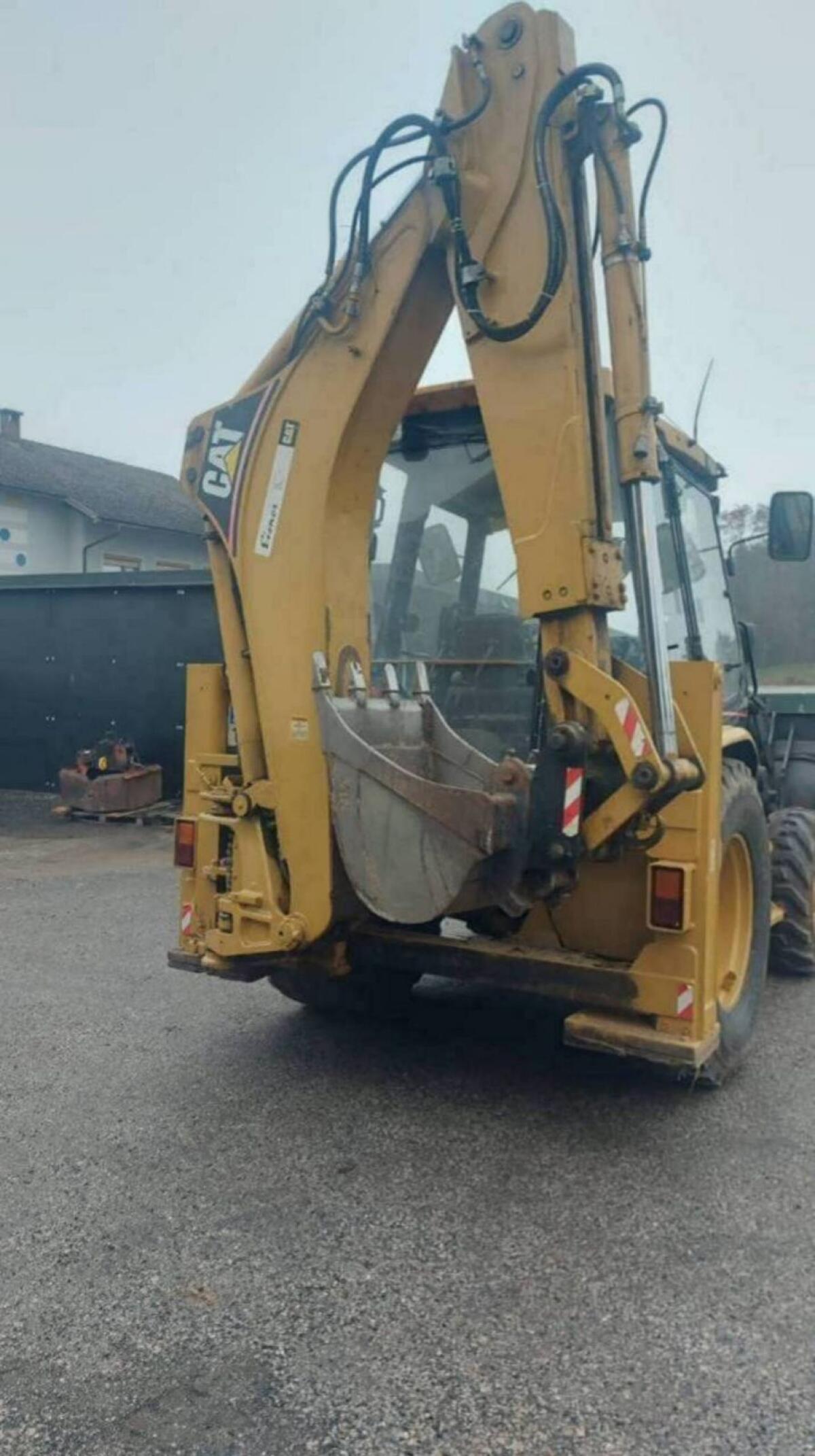 Verkaufe Caterpillar Bagger-CAT 2