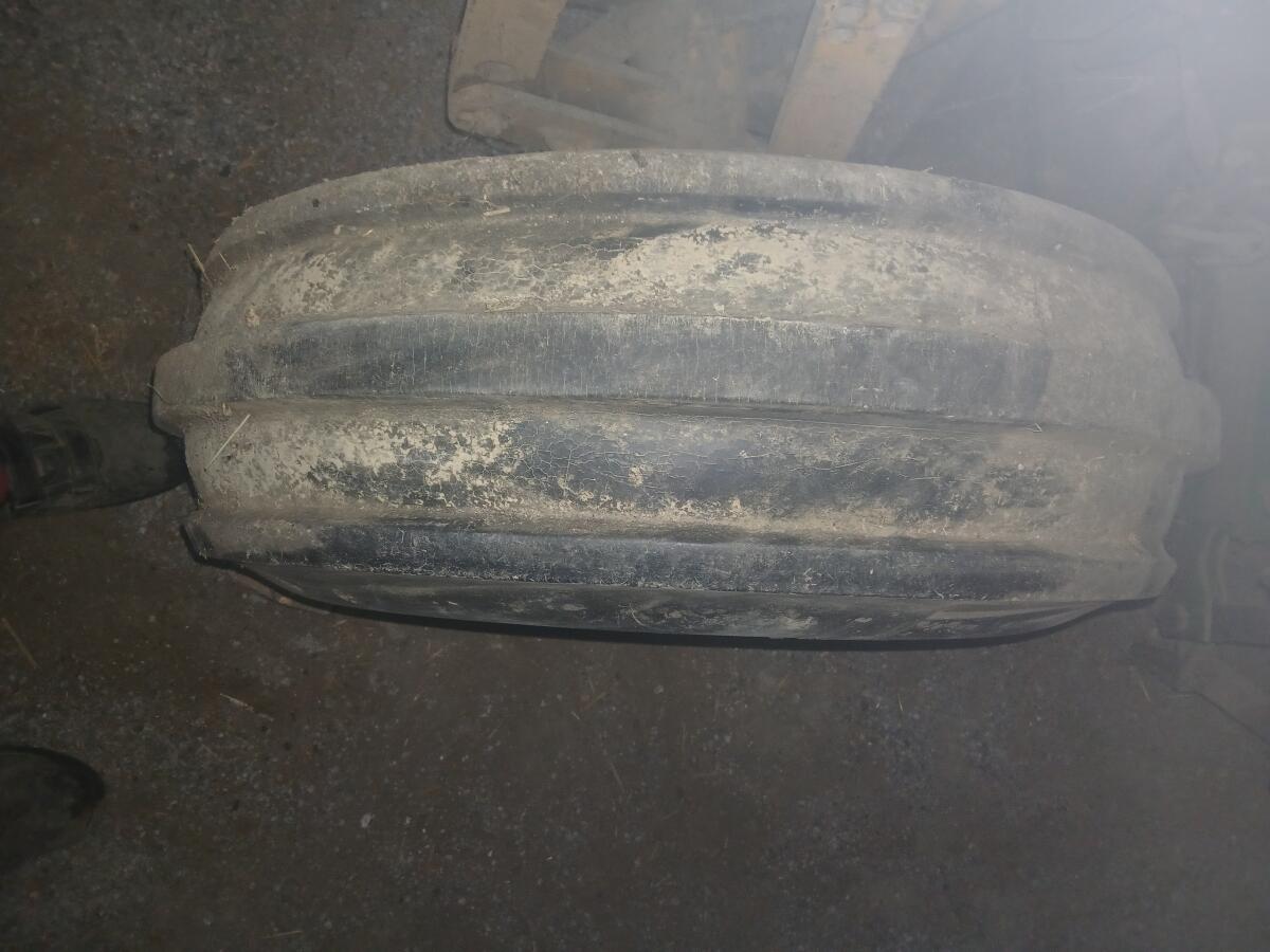 Verkaufe gebrauchten Reifen 2