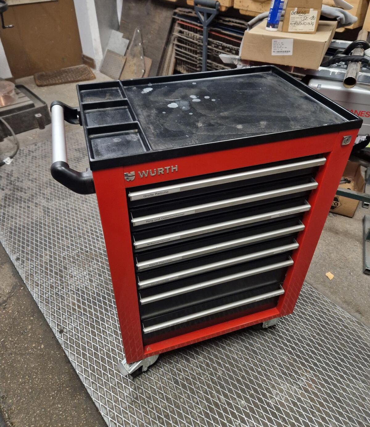 Werkzeugwagen Würth 2