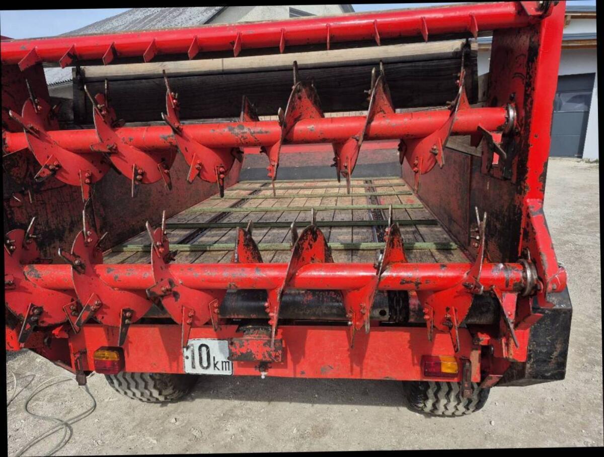 Miststreuer Pöttinger 3200 2