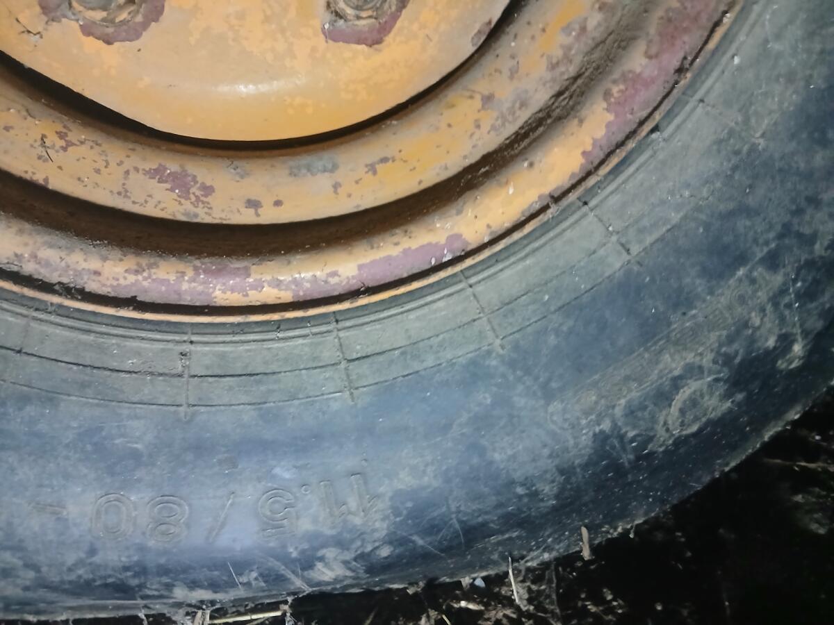 Verkaufe gebrauchten Reifen 3