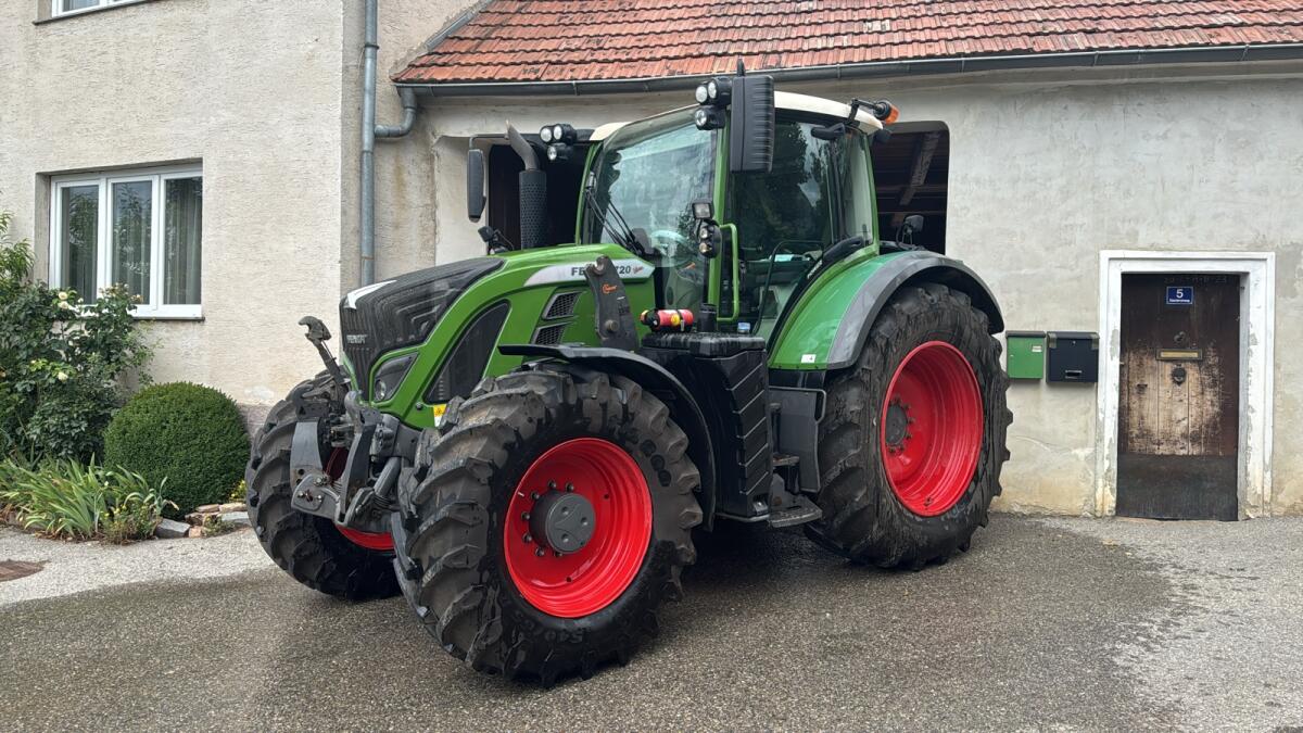Fendt Vario 720 2