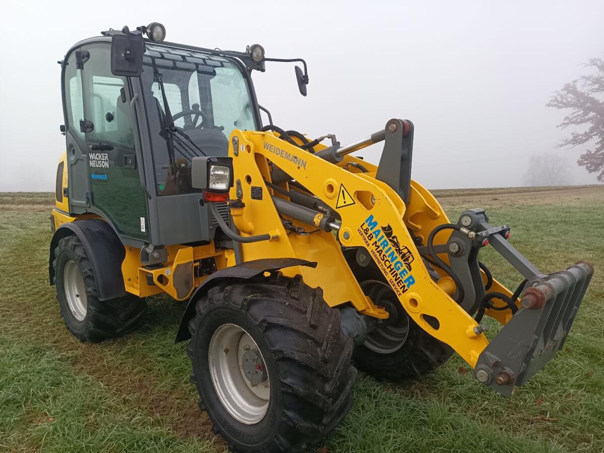 Weidemann 2070 Wacker Neuson WL 37 Hoftrac 3