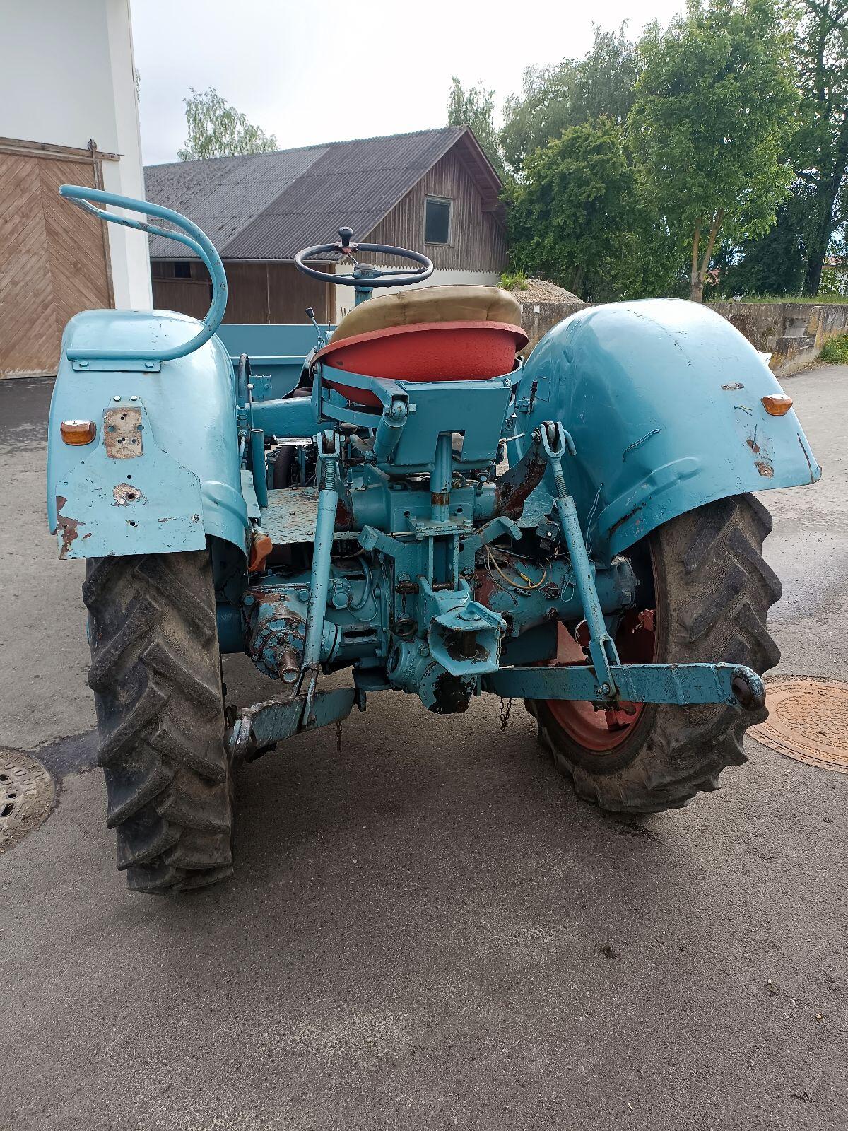 Eicher Geräteträger G30 3