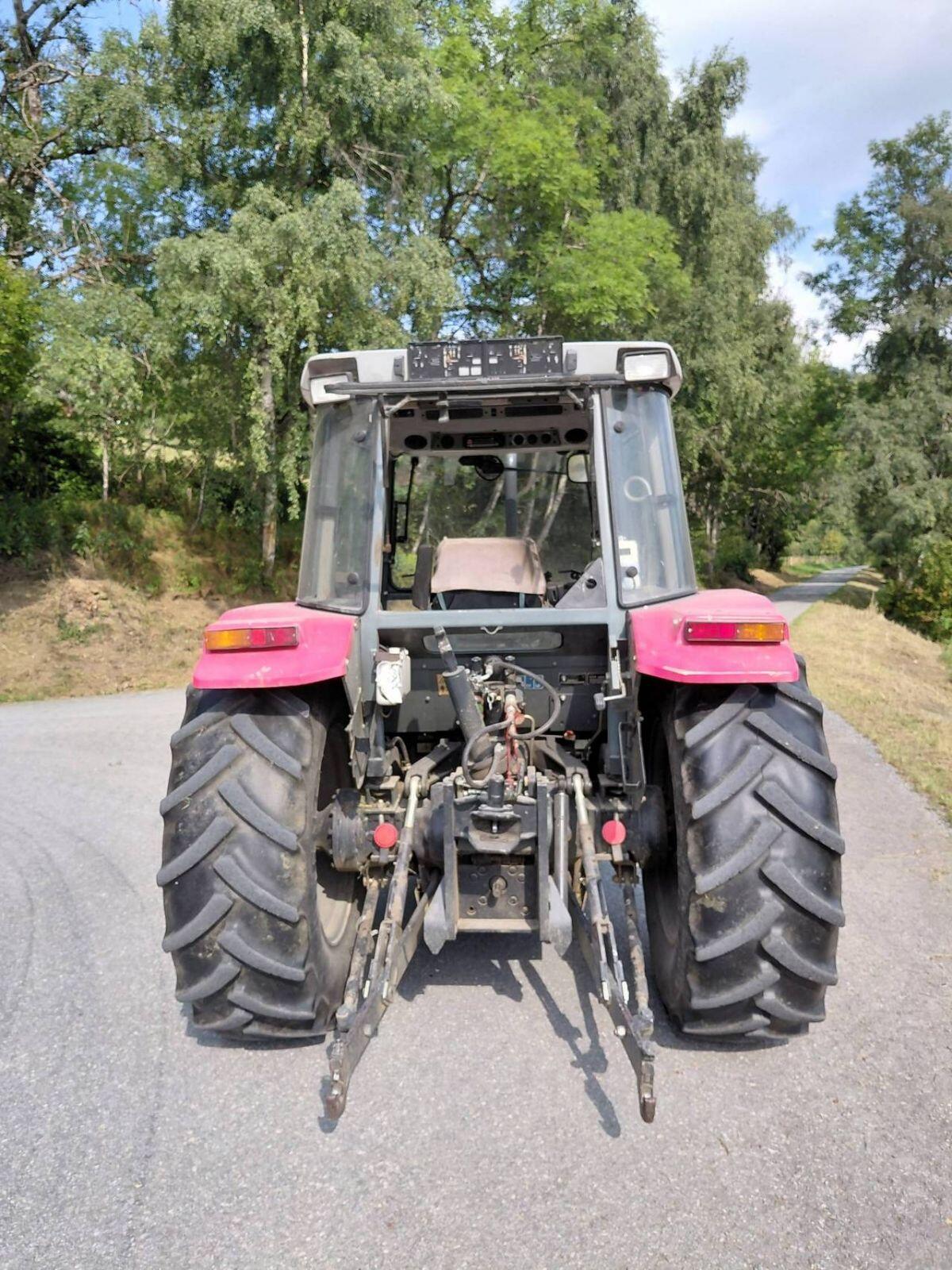 Massey Ferguson 4225 3
