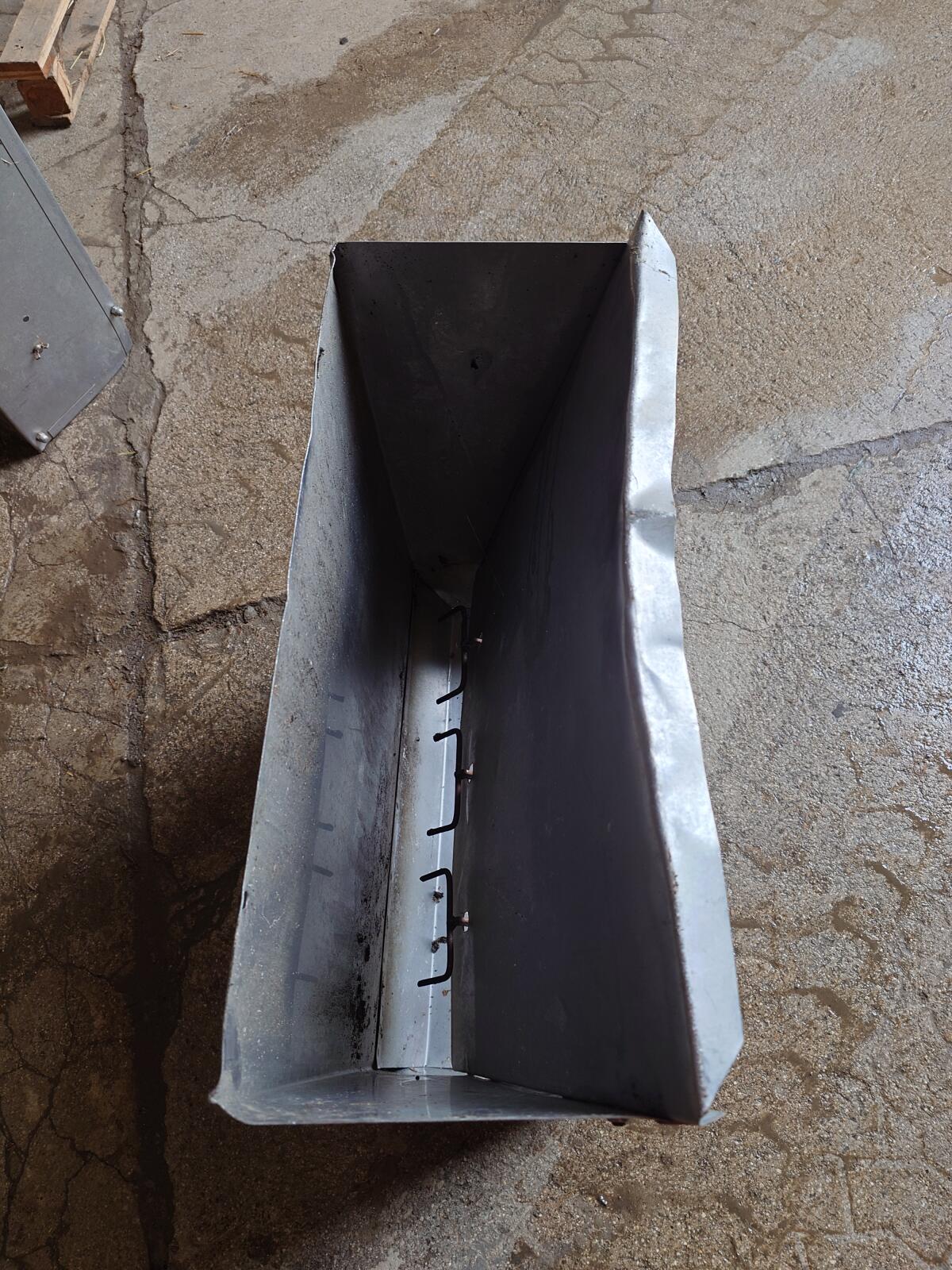 Verkaufe Nirofutterautomat 2