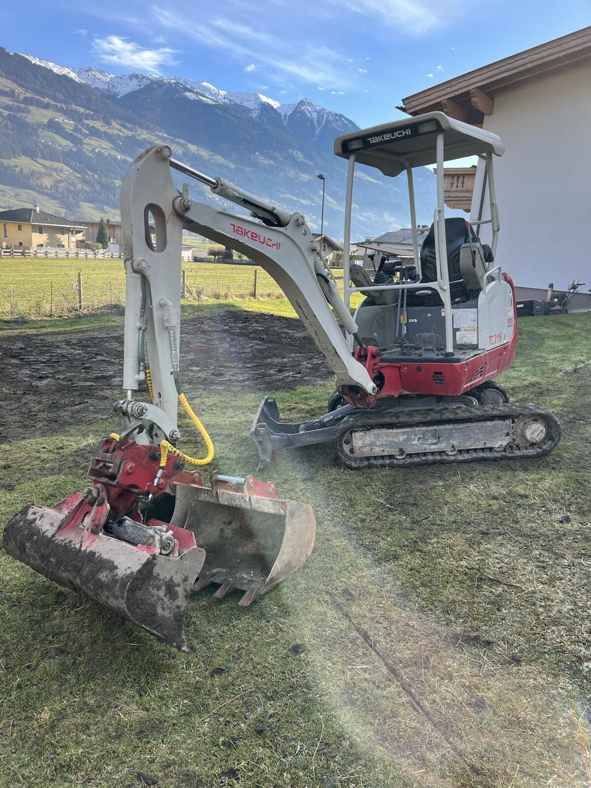 Takeuchi TB216 Minibagger Martin Schnellwechsler 3