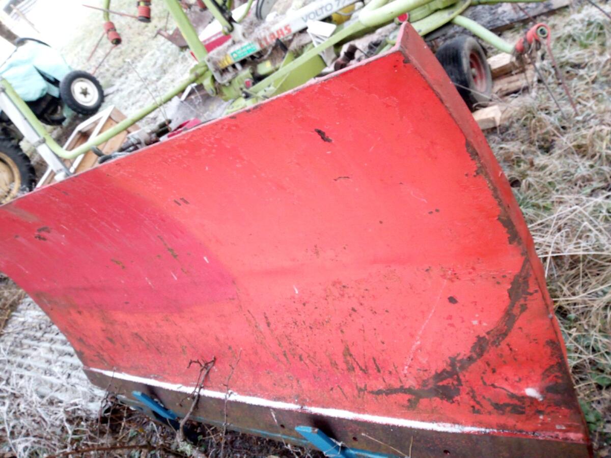 Verkaufe Schneeschild 2