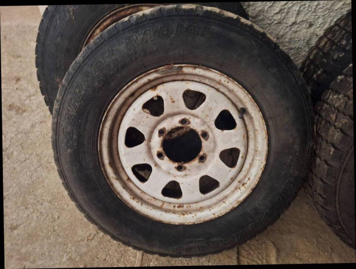 4 Stk. Reifen 205R16C 2