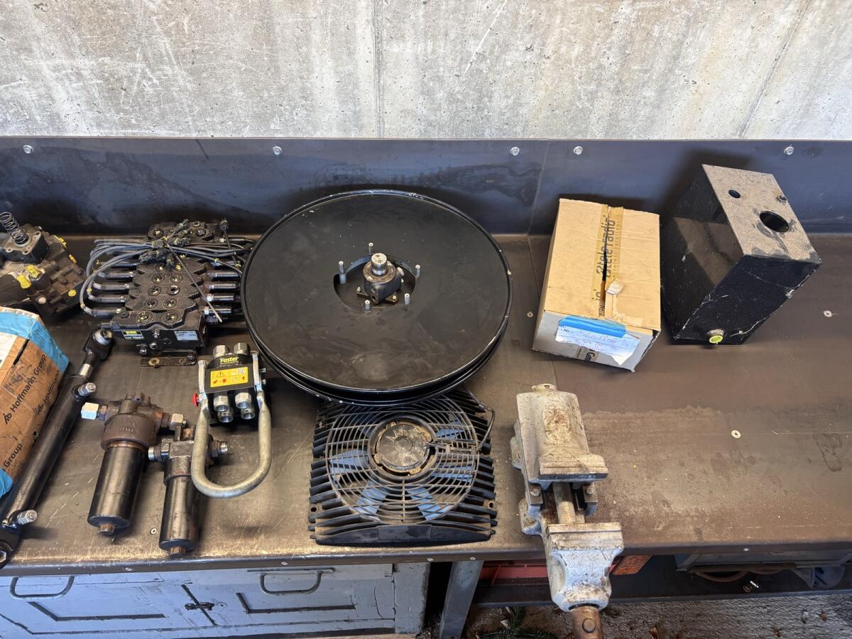 Hydraulikkomponenten 2