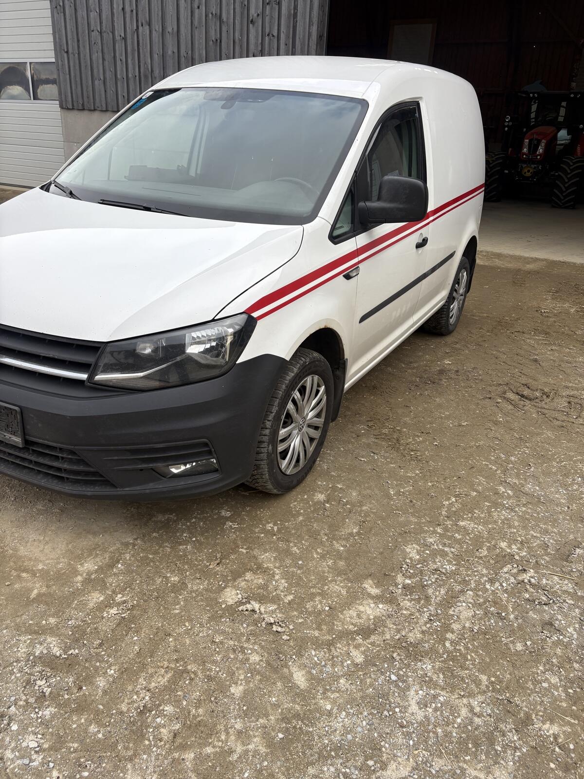 VW Caddy 2.0 TDI 2