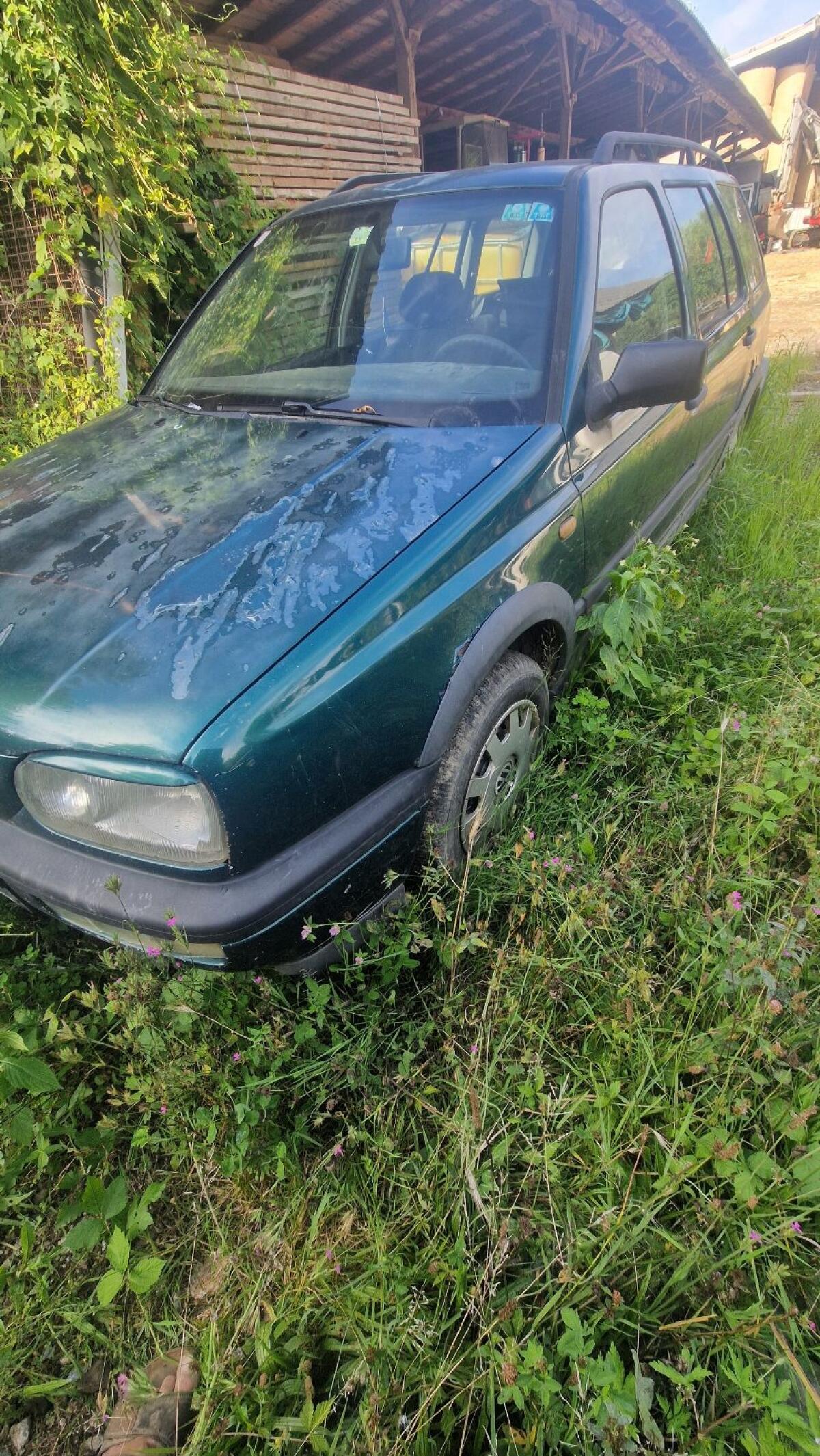 Auto Golf Syncro, Opel Zafira 3