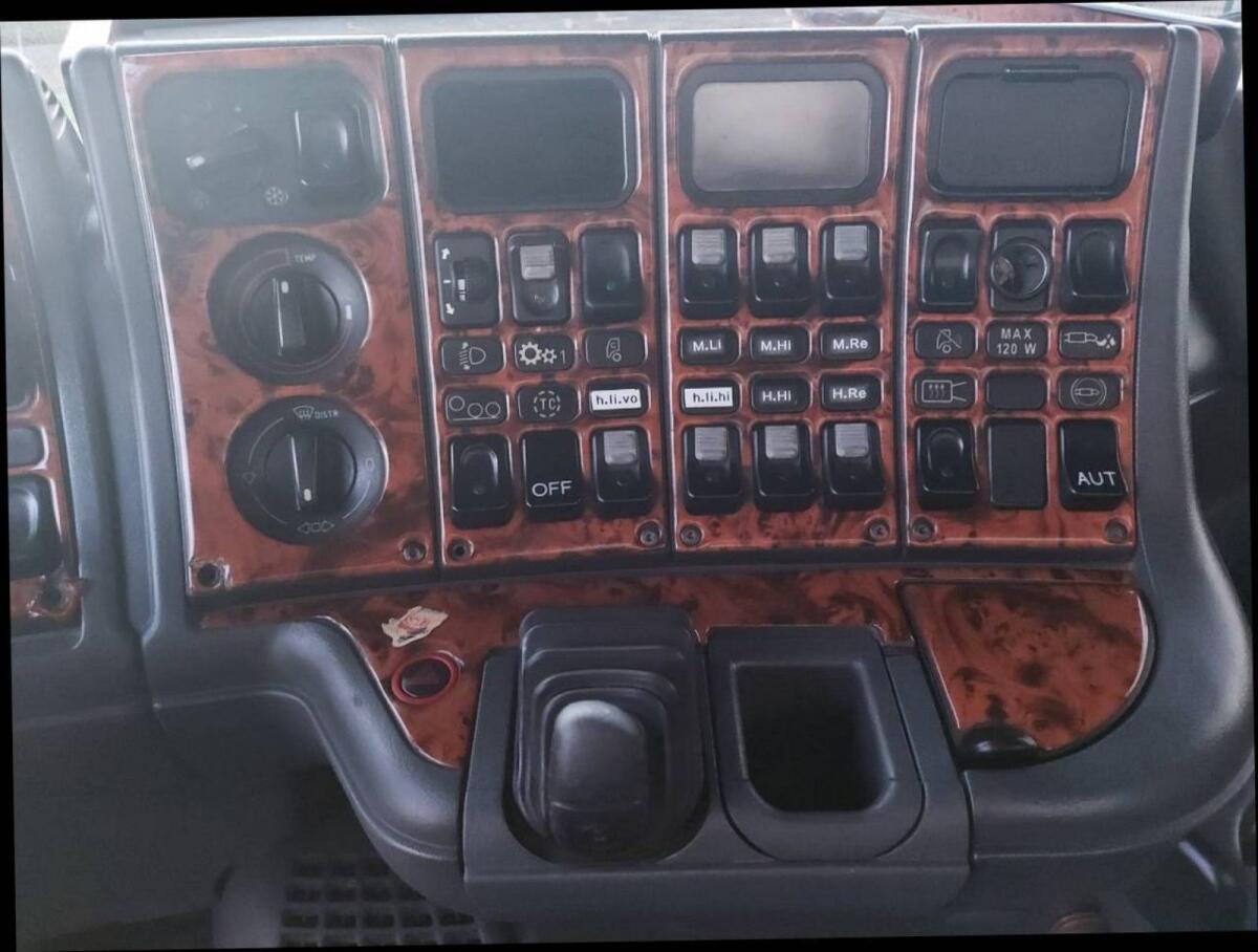 Scania R-series 124G Dreiseitenkipper EURO3 2