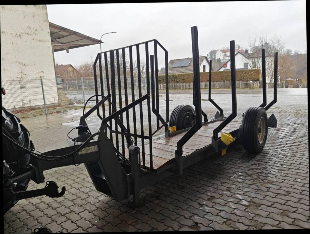 Rückewagen Holzwagen Tieflader Rungenwagen Forstanhänger 3