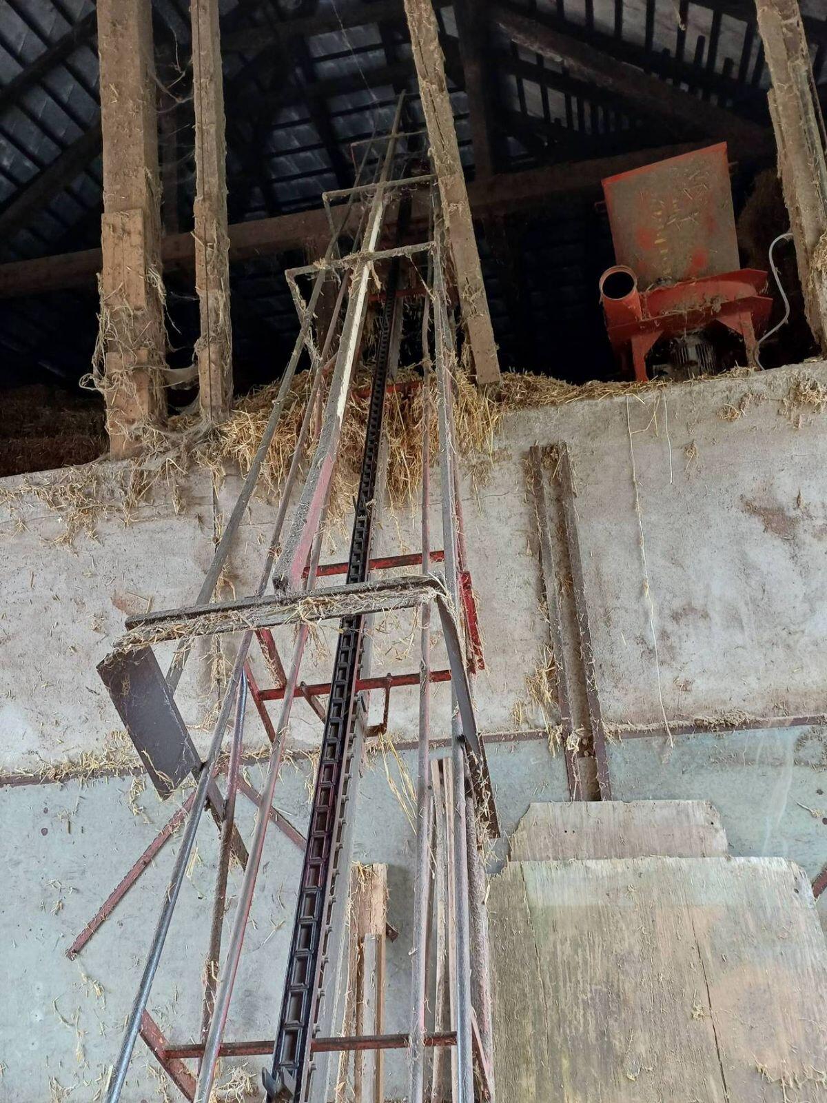 Förderband für Heu und Strohballen 3