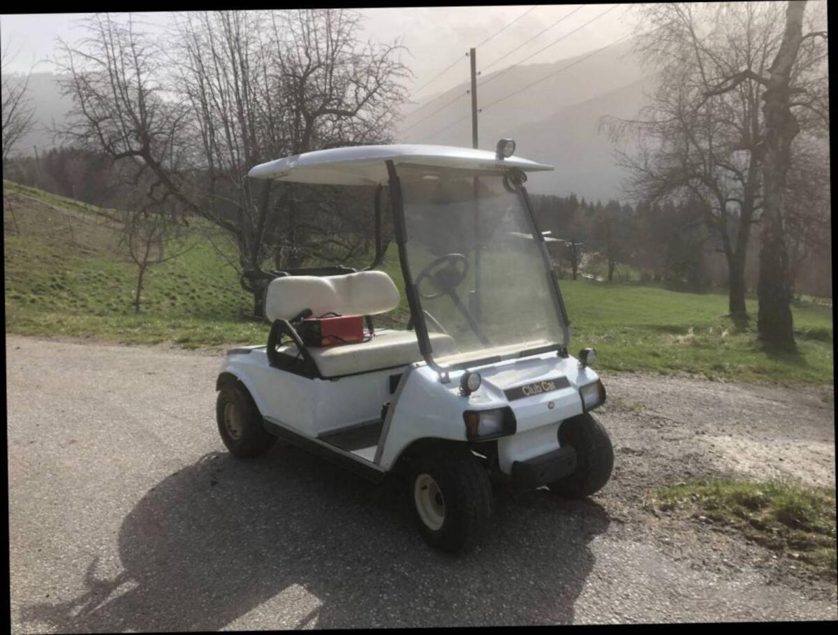 CLUB Golfcar 2