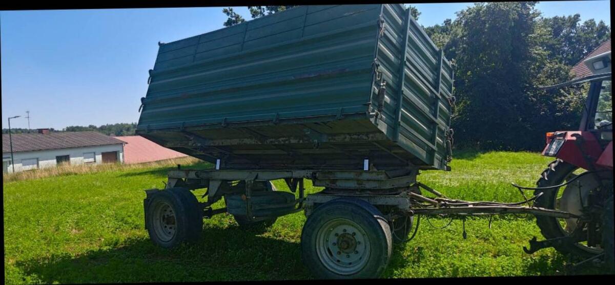 Verkaufe 2 Anhänger 3