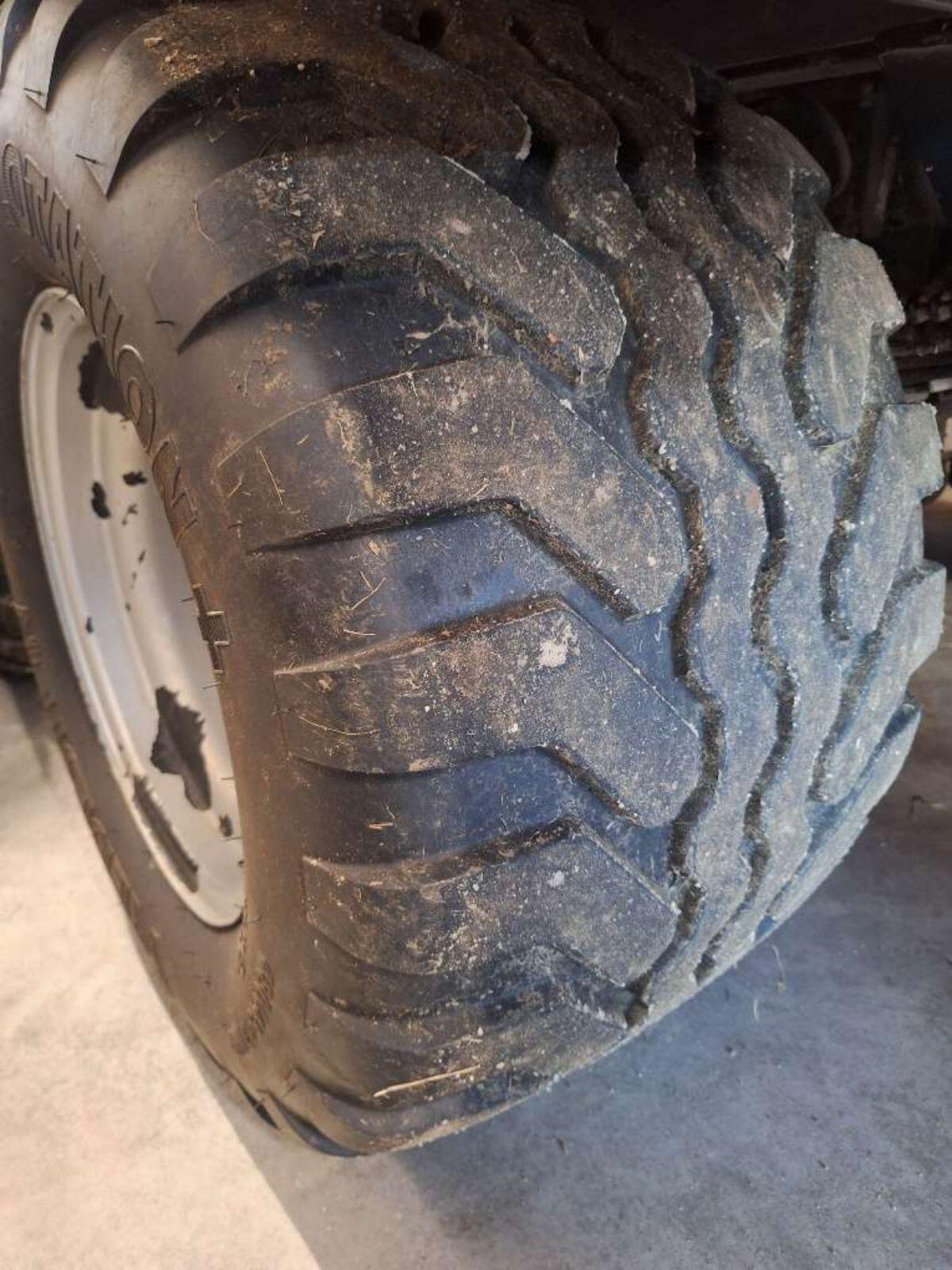 4 Kompletträder 480 45 R 17 2