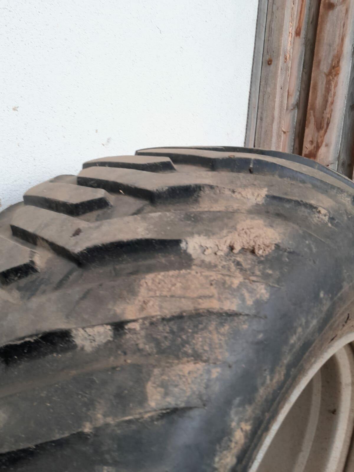 Reifen 710/45-26.5 2