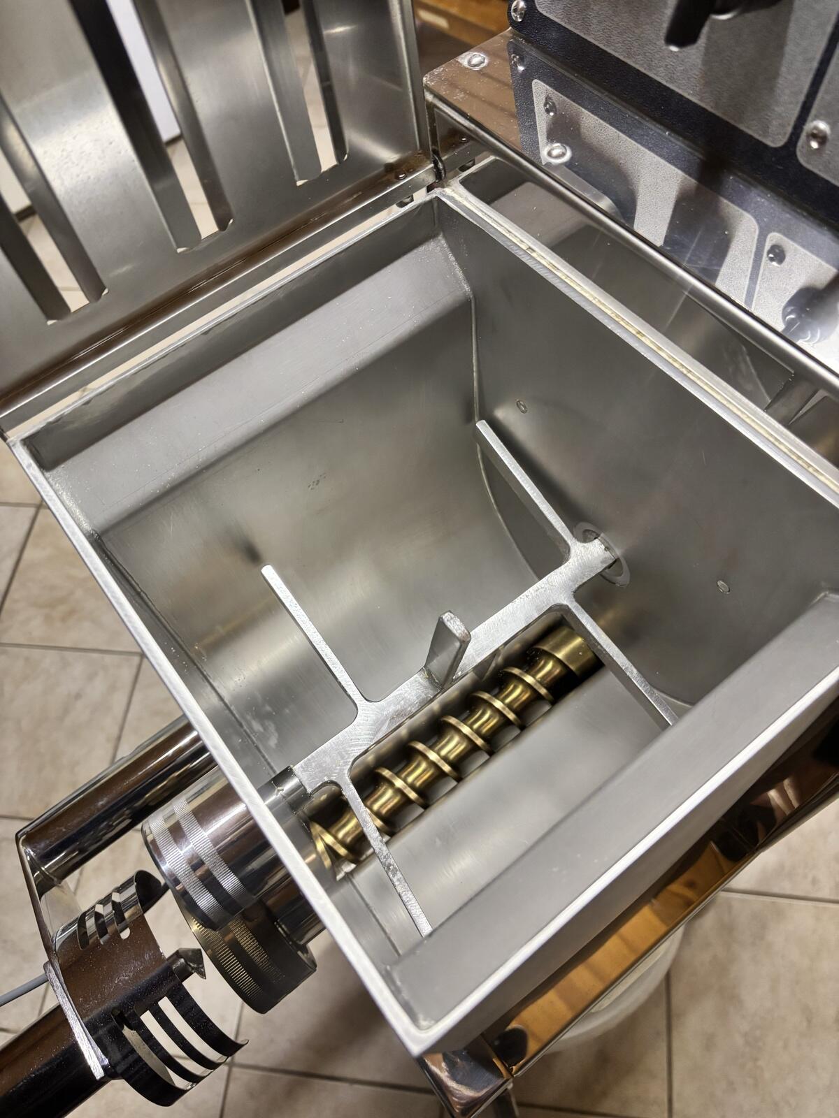 Sela Nudelmaschine TR75W 2