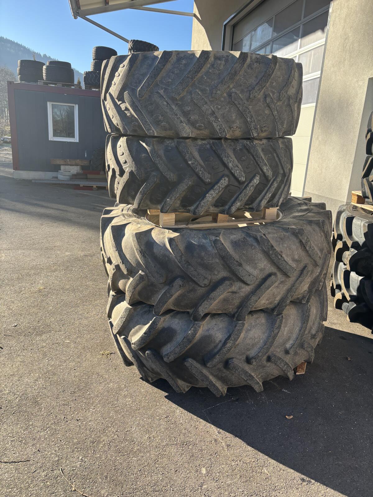 Traktorreifen mit Verstellfelgen 2