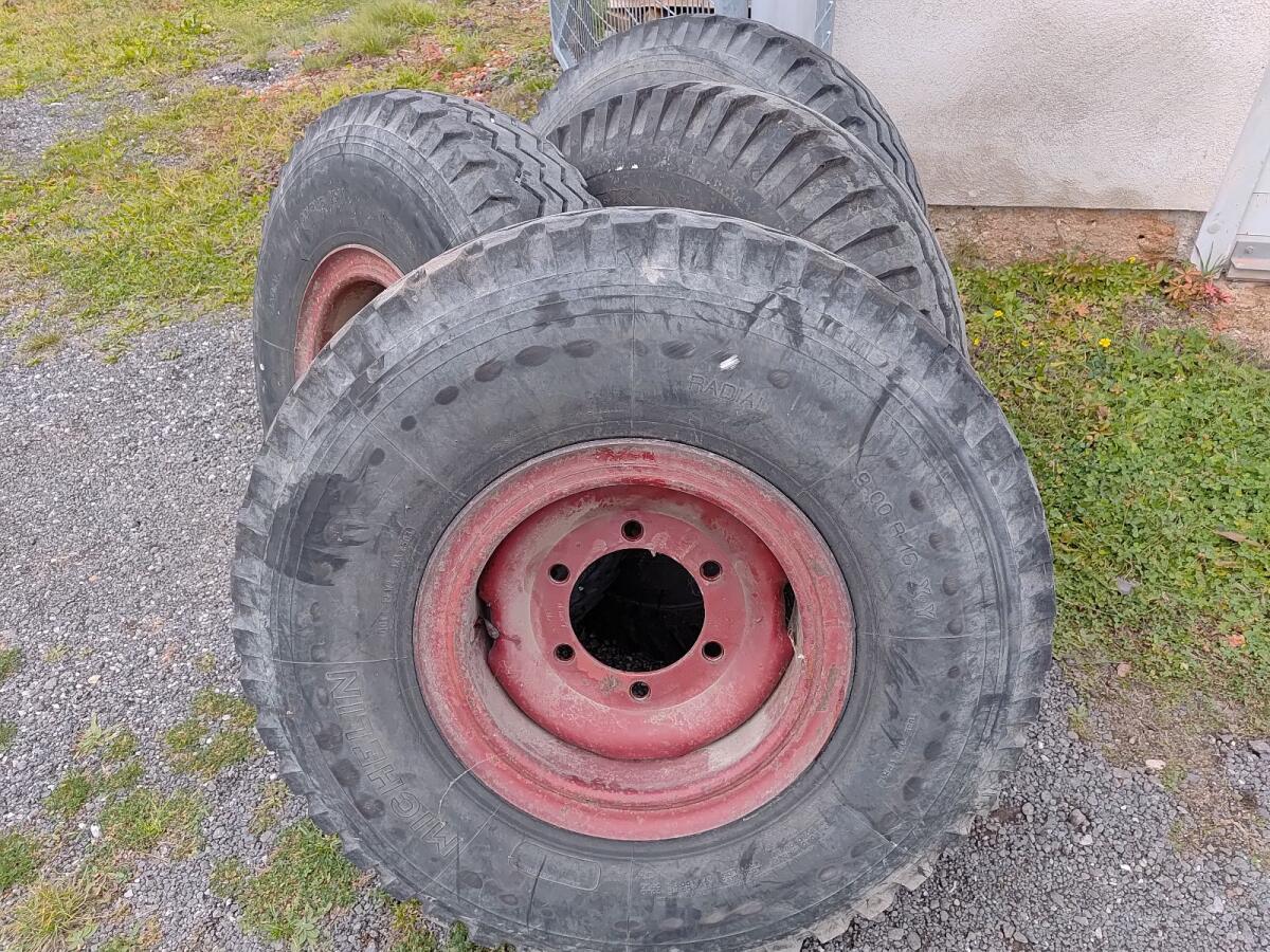 Reifen mit/ohne Felge 9.00-16 2