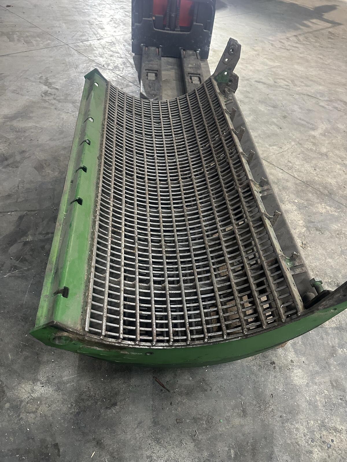 Universalkorb John Deere 2