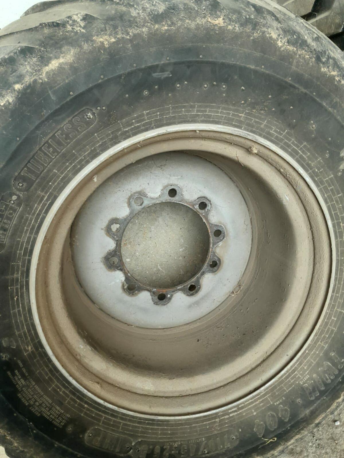 Reifen 710/45-26.5 3