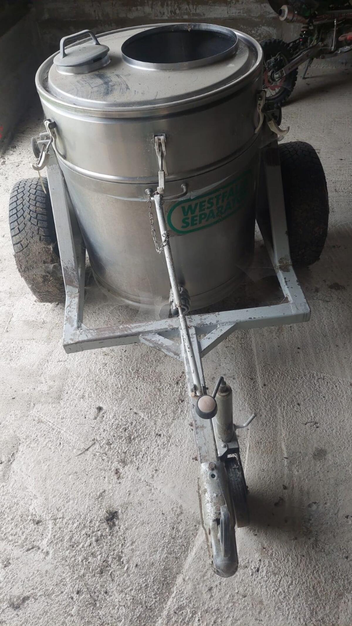 Verkaufe Milchtank 2