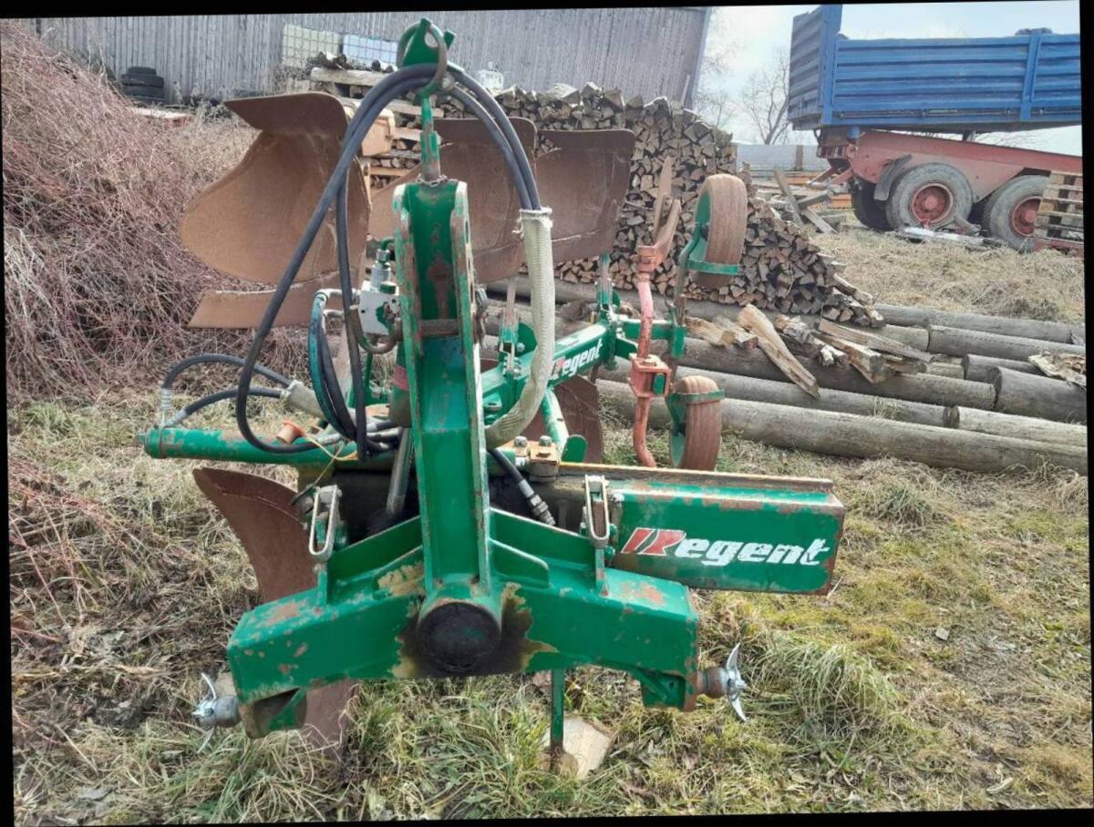 Pflug Regent 3 Schar Wendepflug 3
