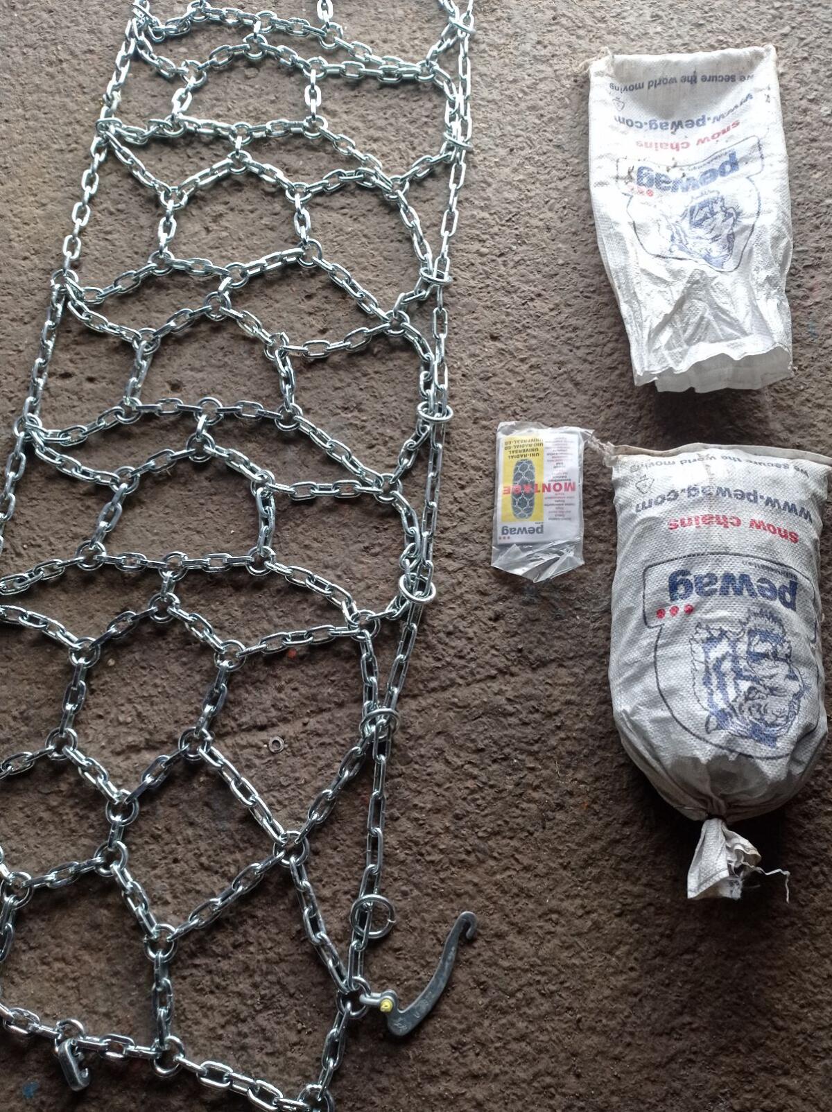 Traktorschneeketten neu 11,2-28 2